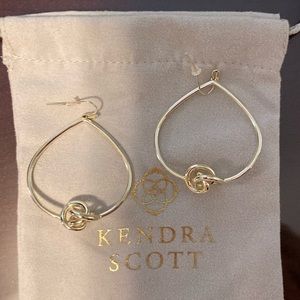 Kendra Scott Jewelry - Presleigh Love Knot Open Frame Earrings Kendra Scott Jewelry - Presleigh Love Knot Open Frame Earrings